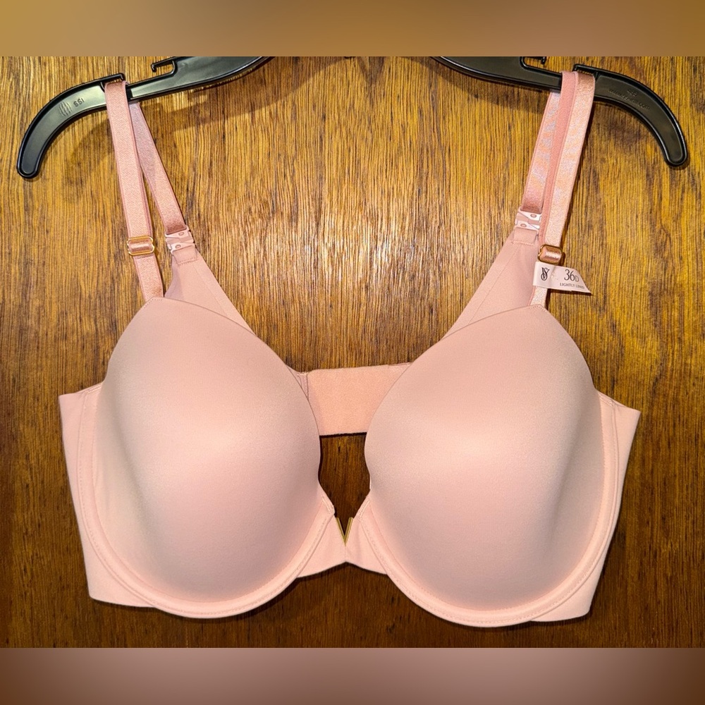 Victoria’s Secret Love Cloud Bra in Royal Pink - Size 36D - NWT